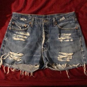 Levi jean shorts